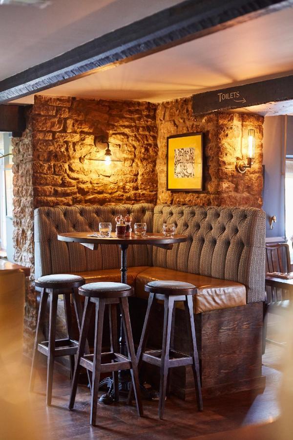 Hotel The Swan